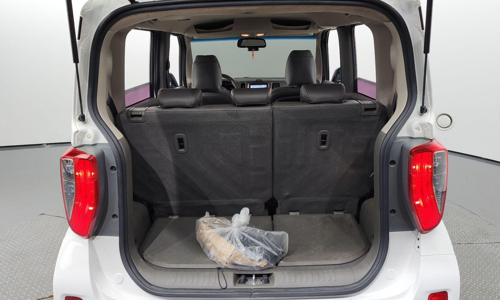 Image 19