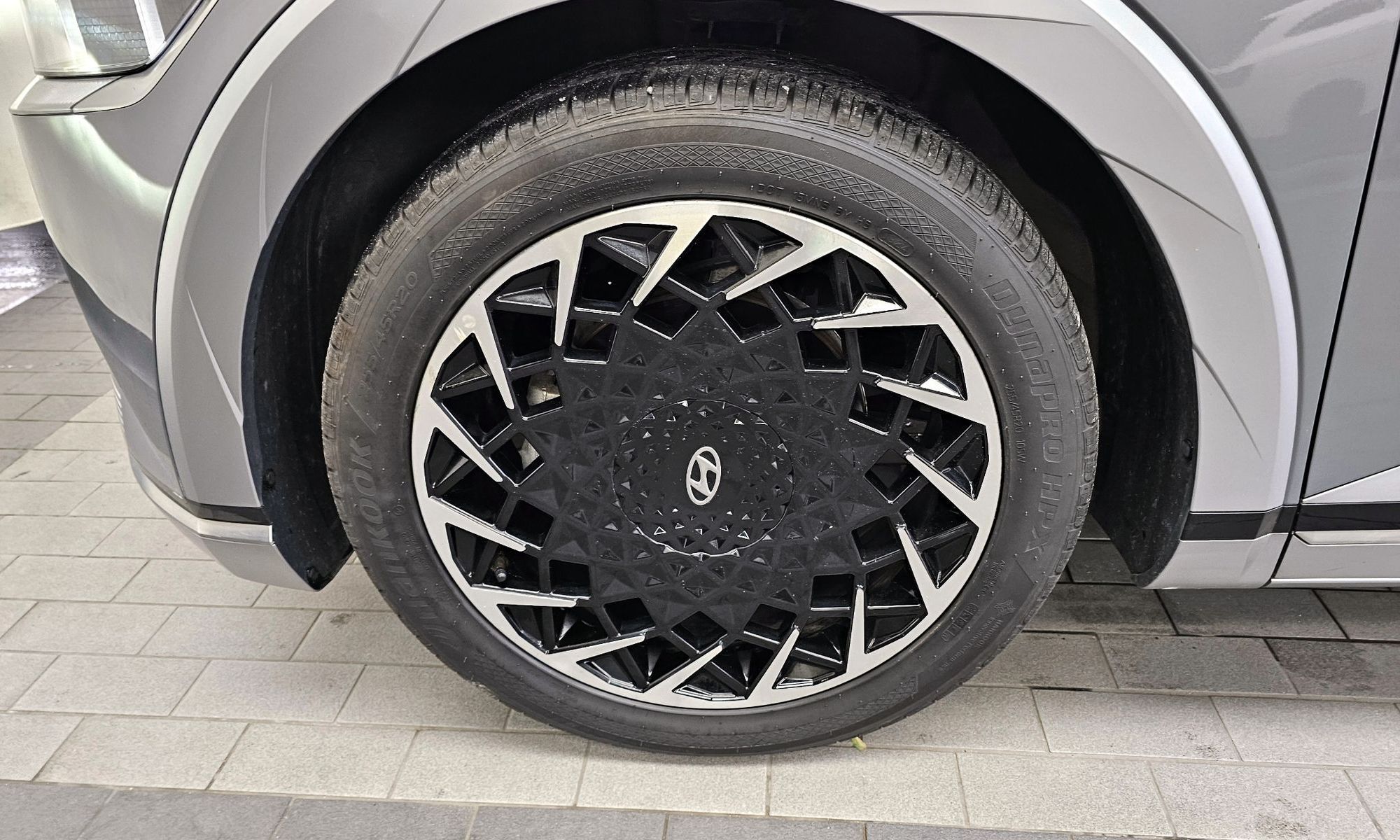 Image 4