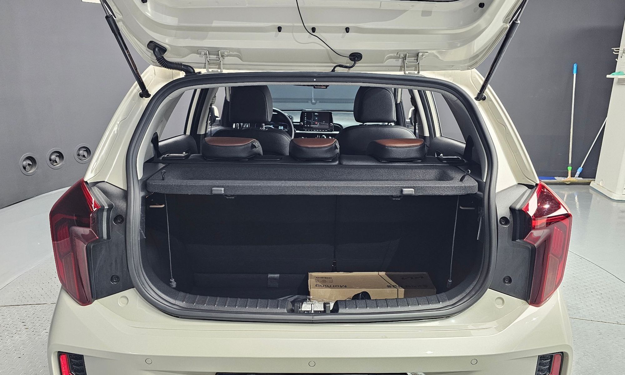 Image 19