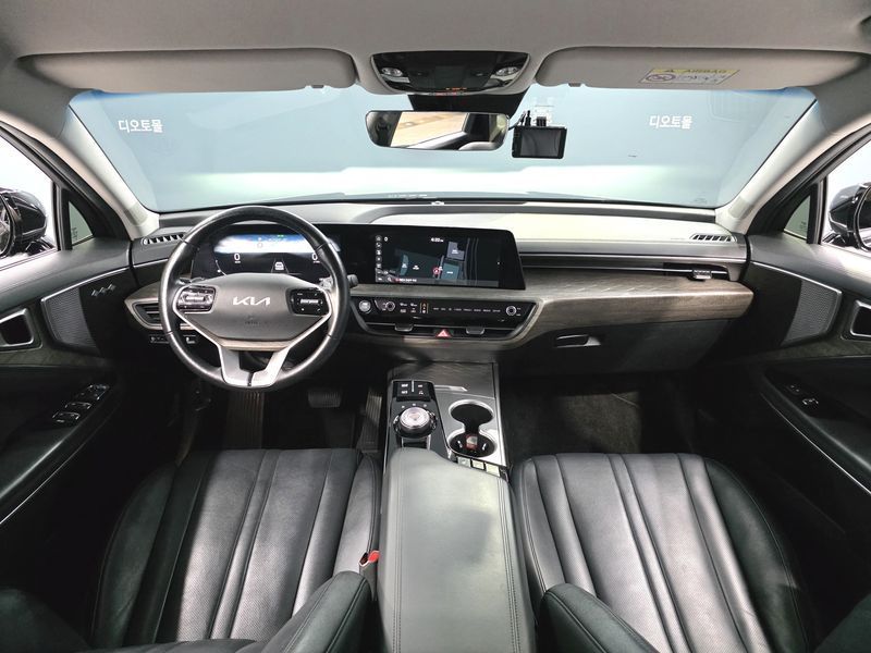Image 7