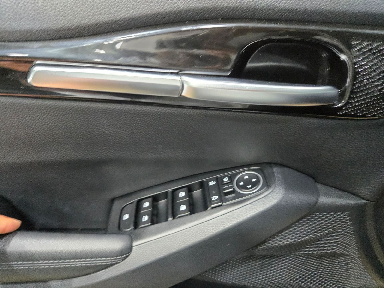 Image 12