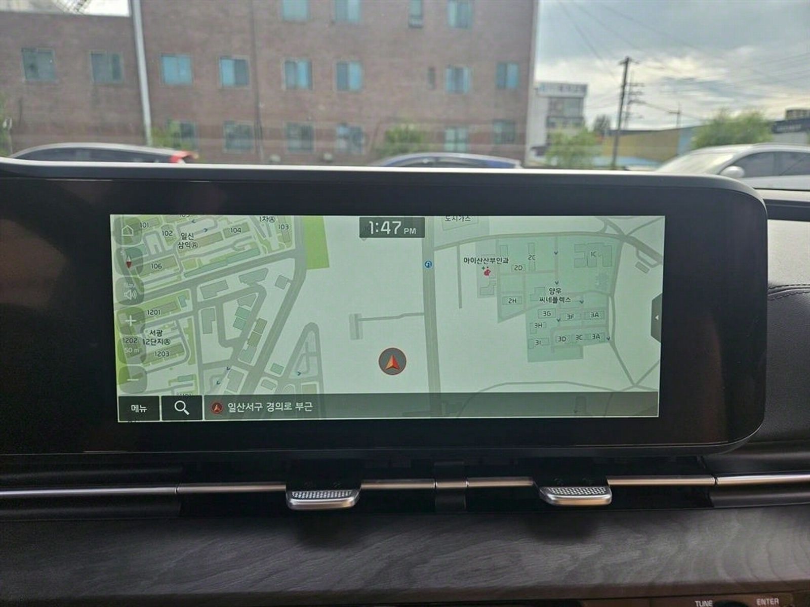 Image 12