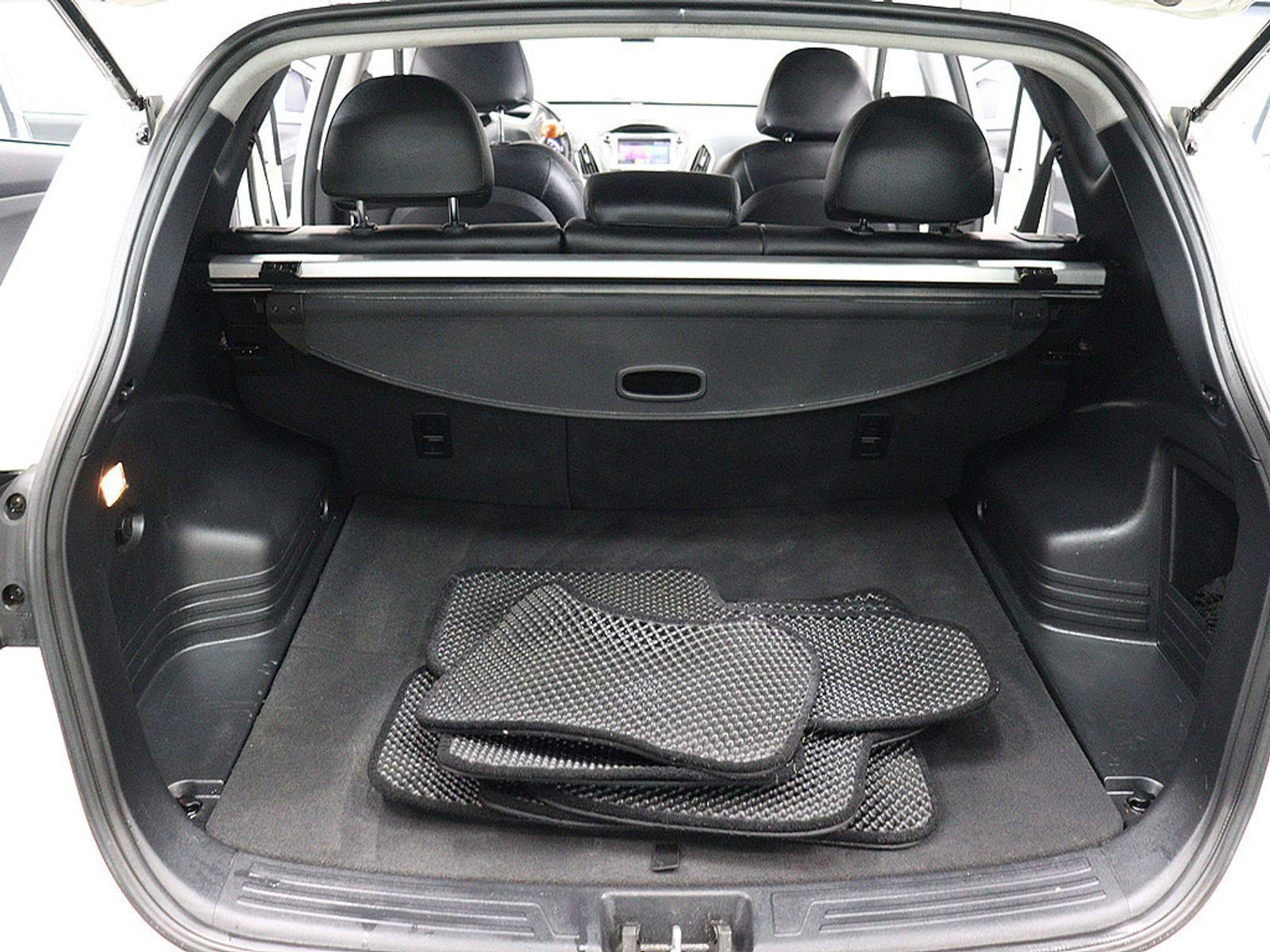 Image 4