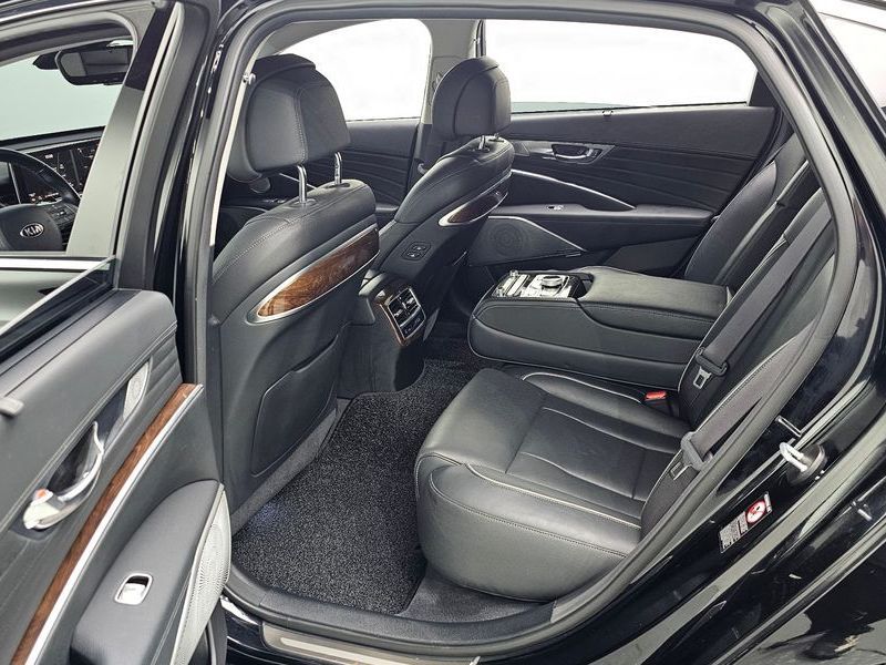 Image 10