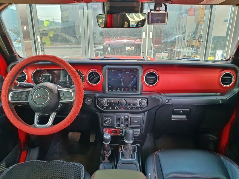 Image 4