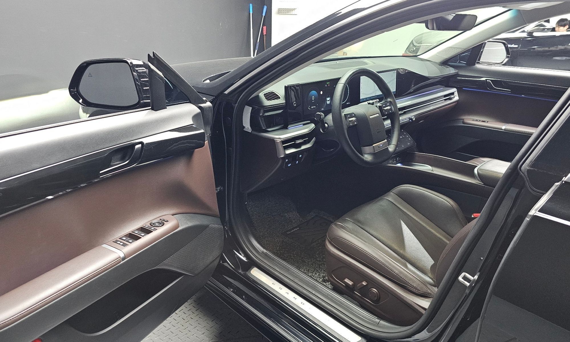 Image 9