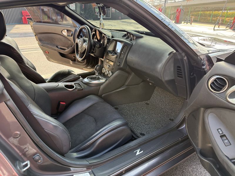 Image 9