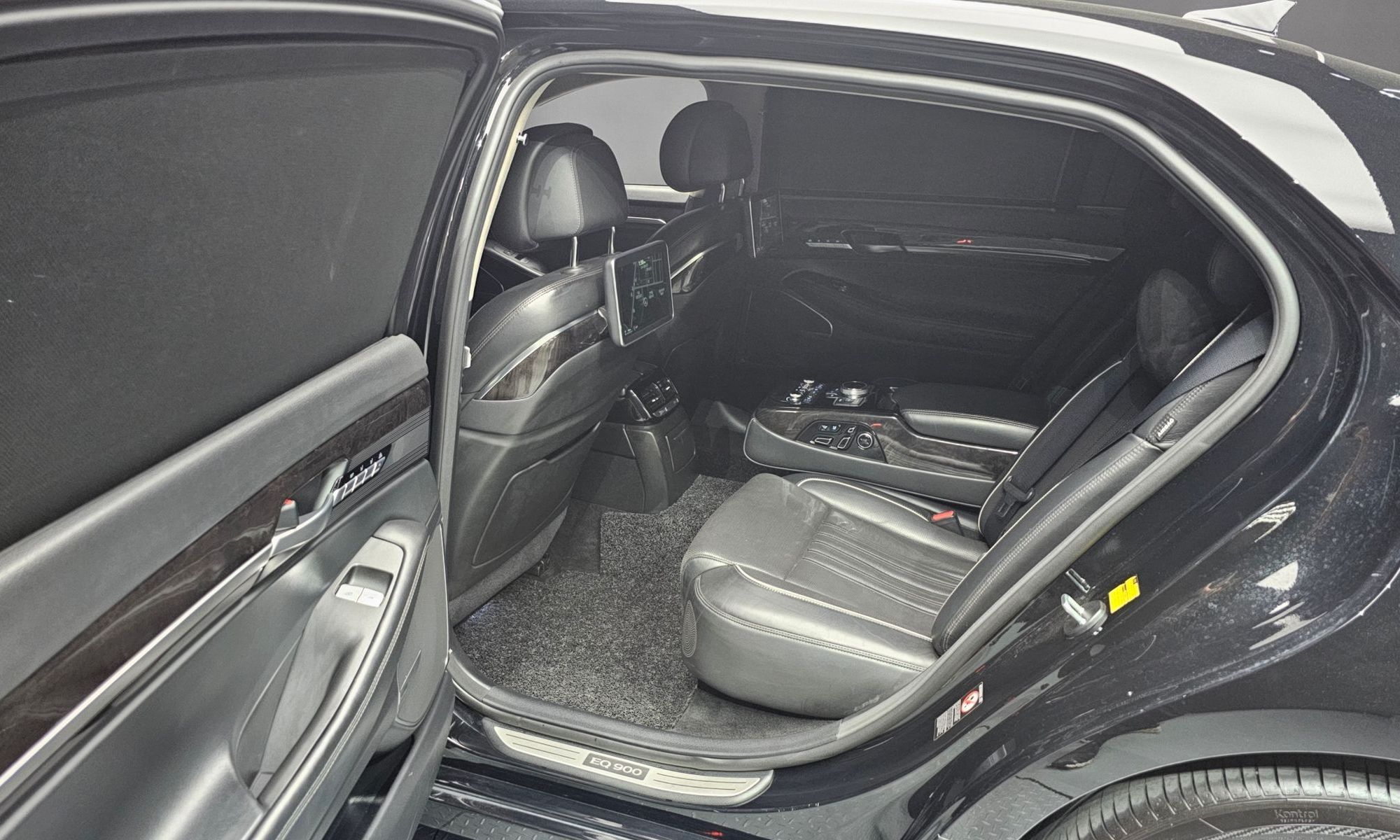 Image 11