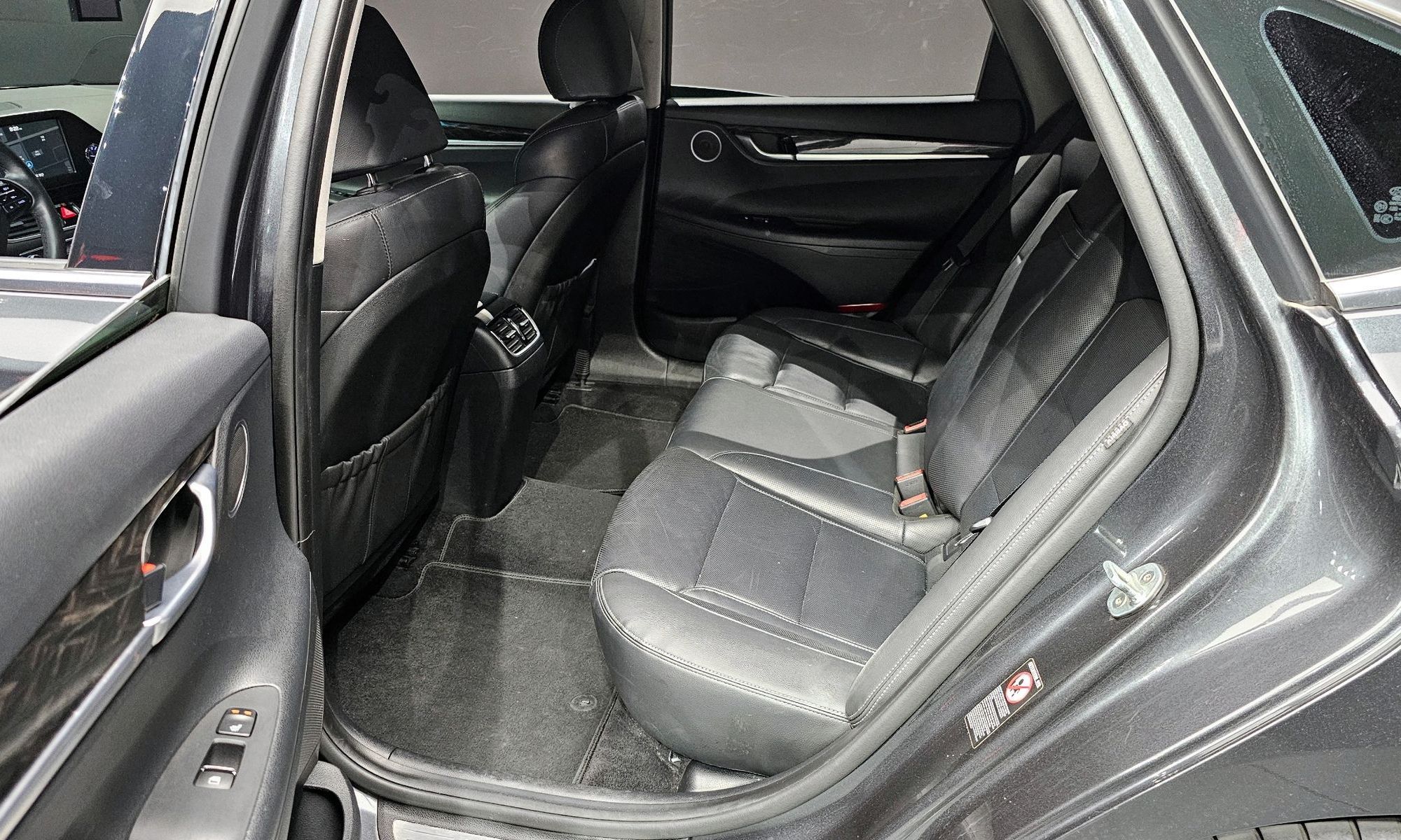 Image 11