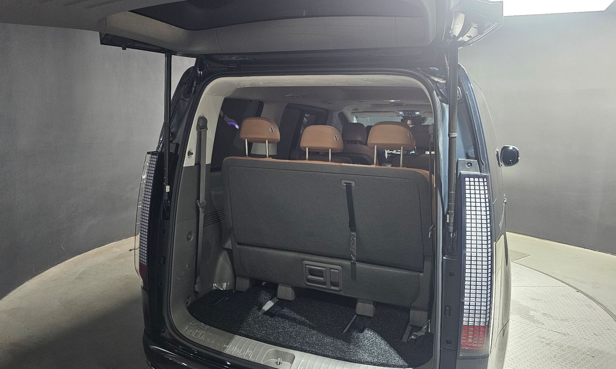 Image 19