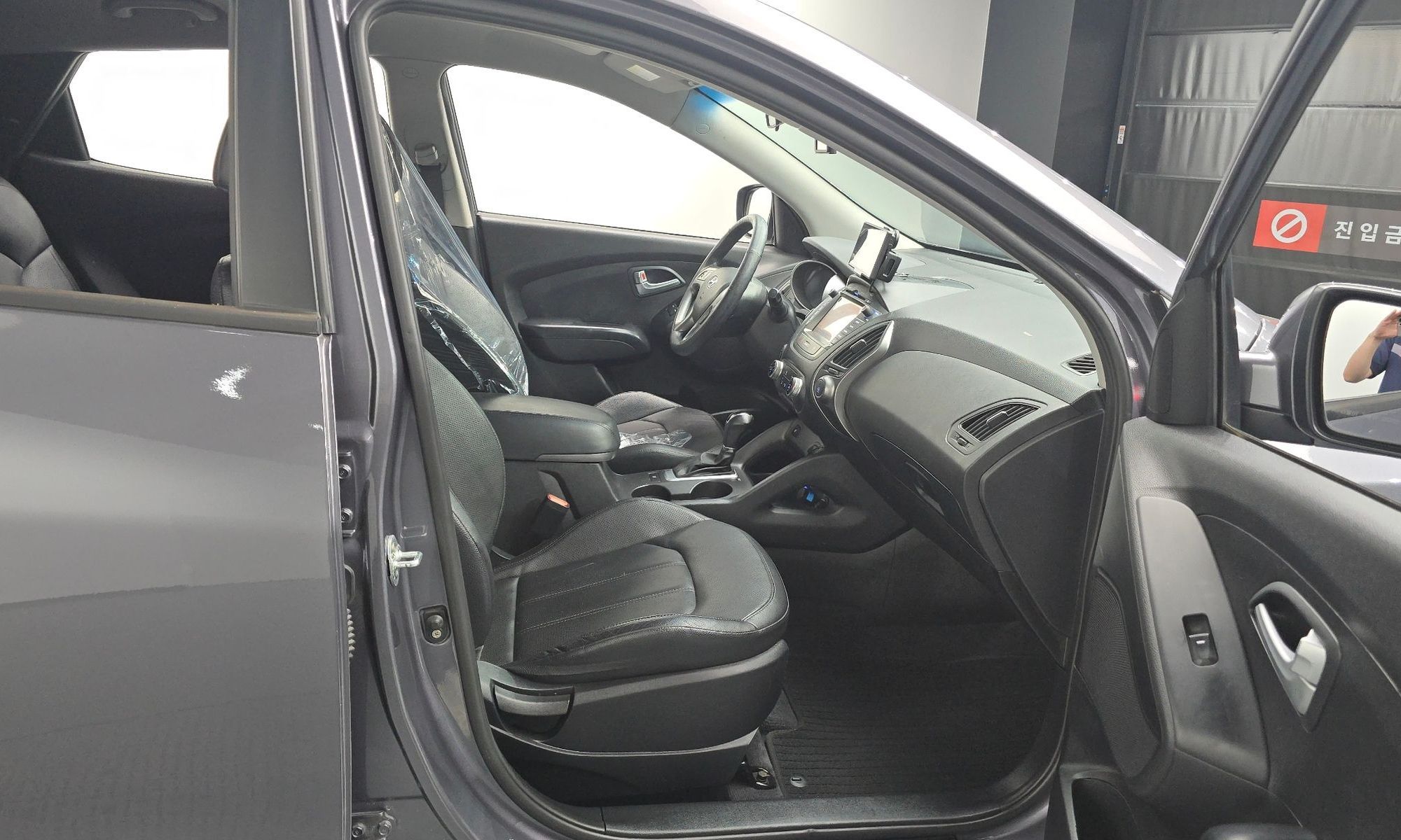 Image 9