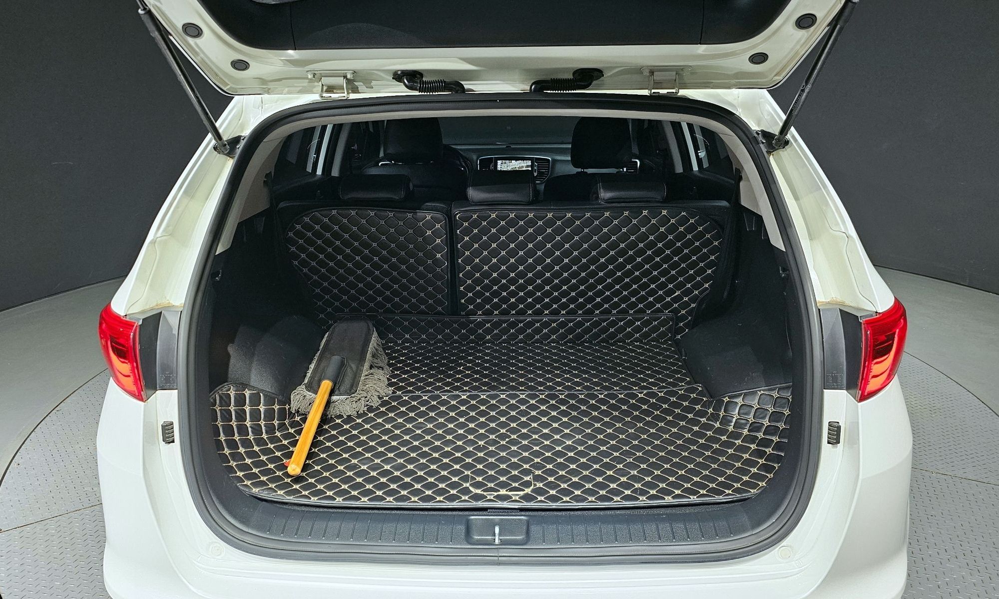 Image 19