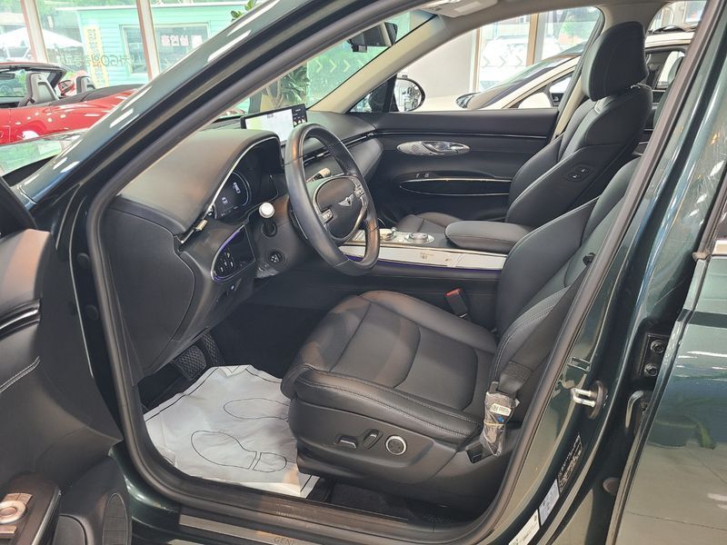 Image 4