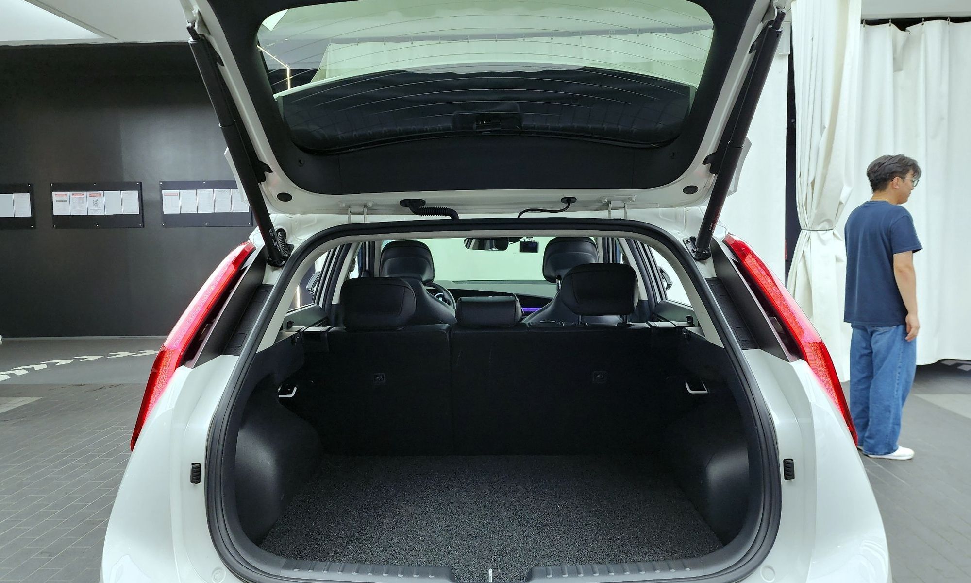 Image 19
