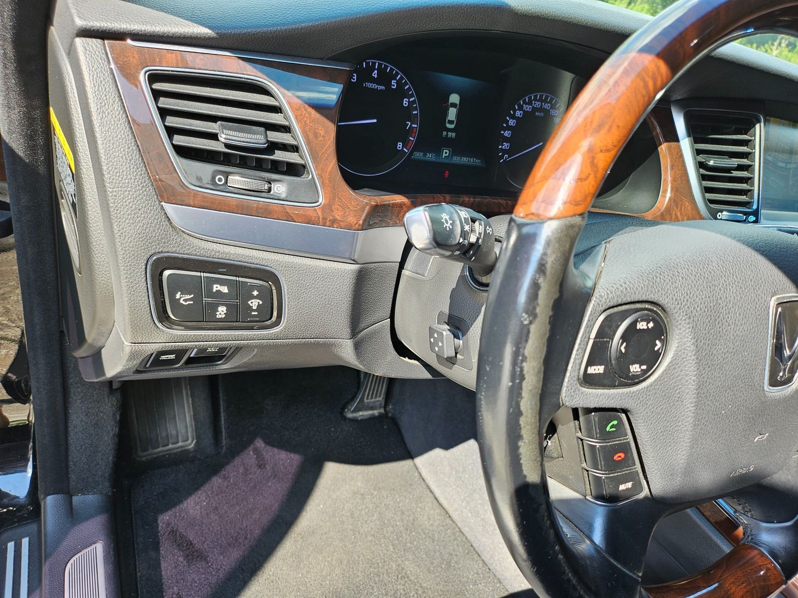 Image 12
