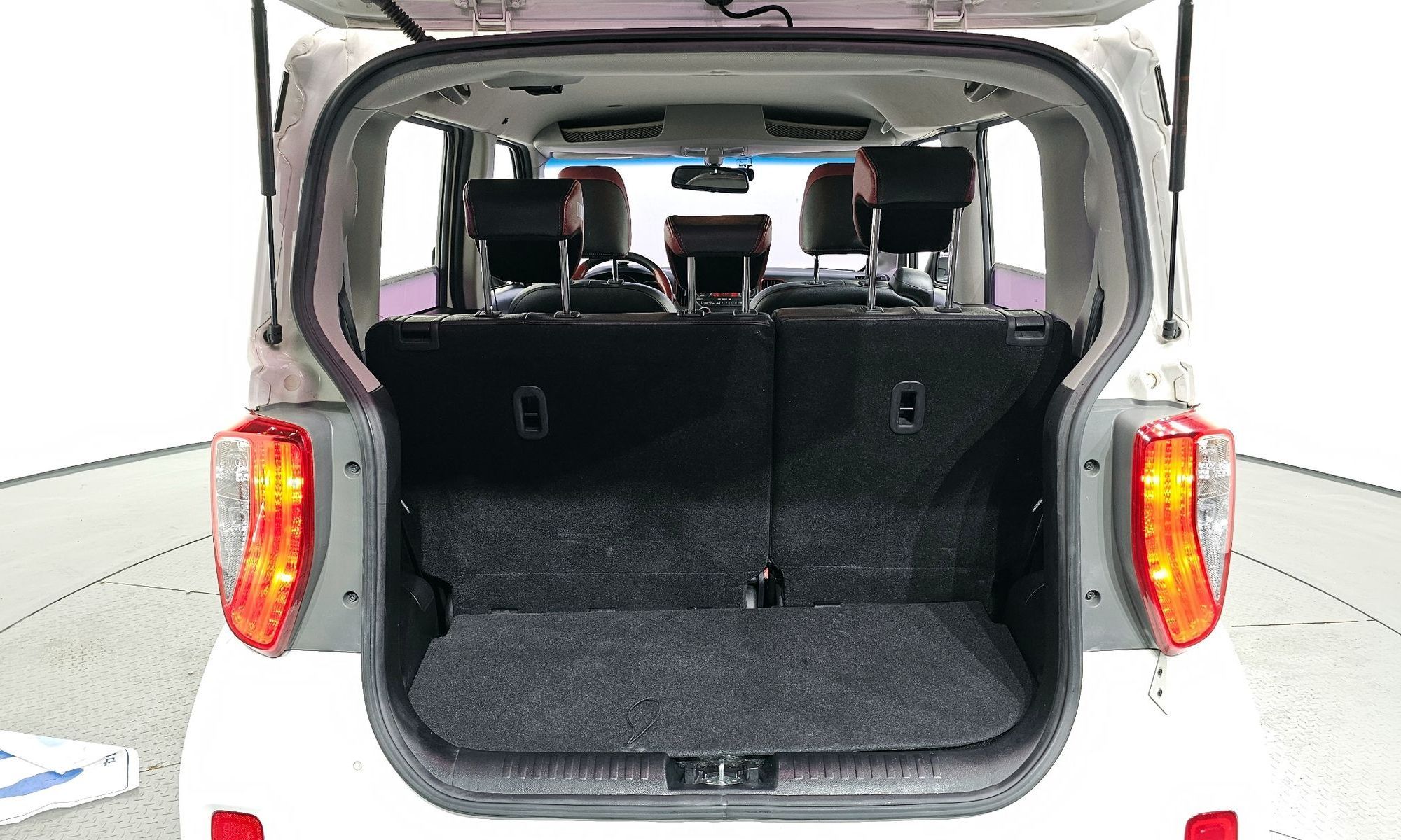 Image 19