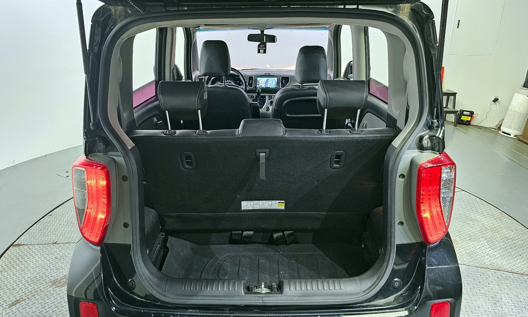 Image 19