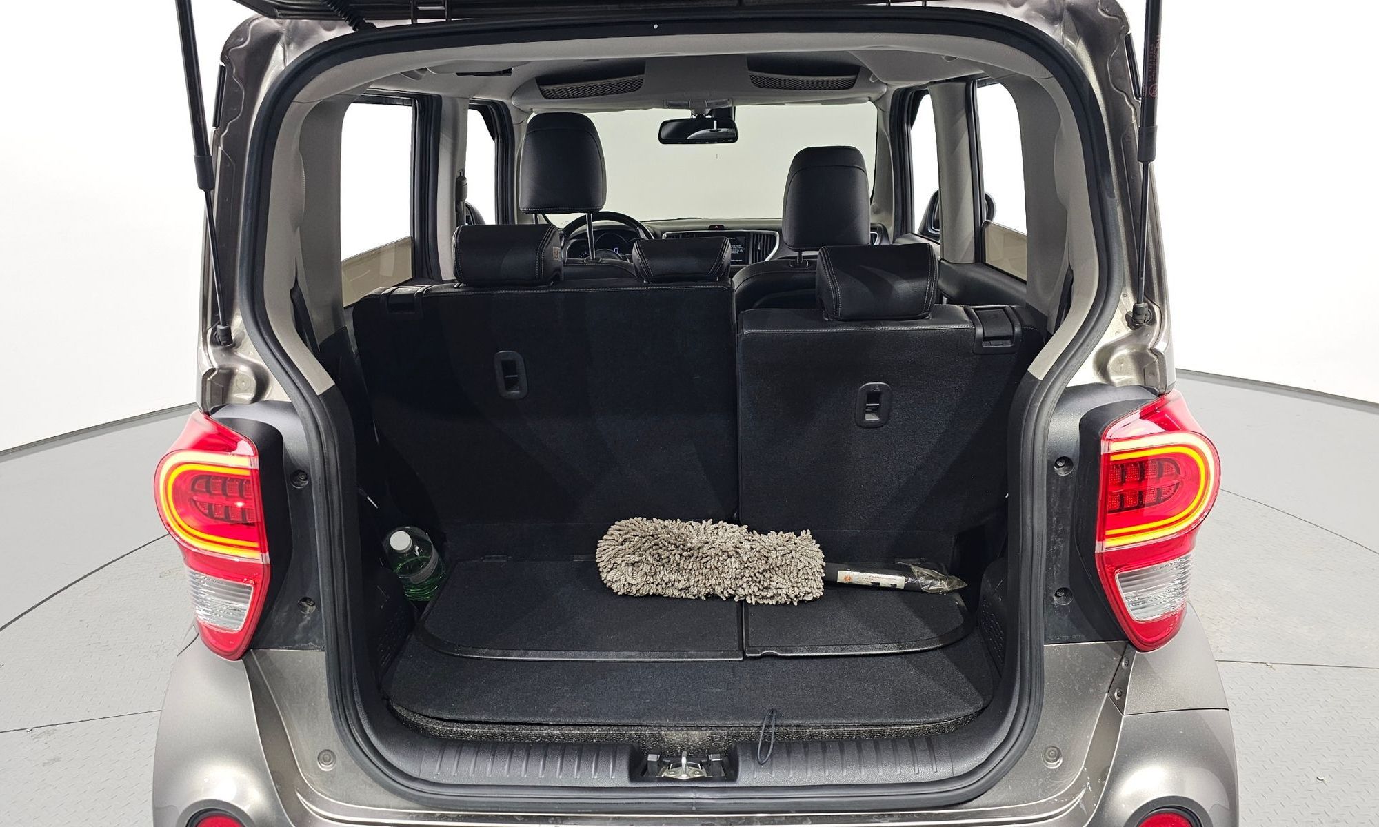 Image 19