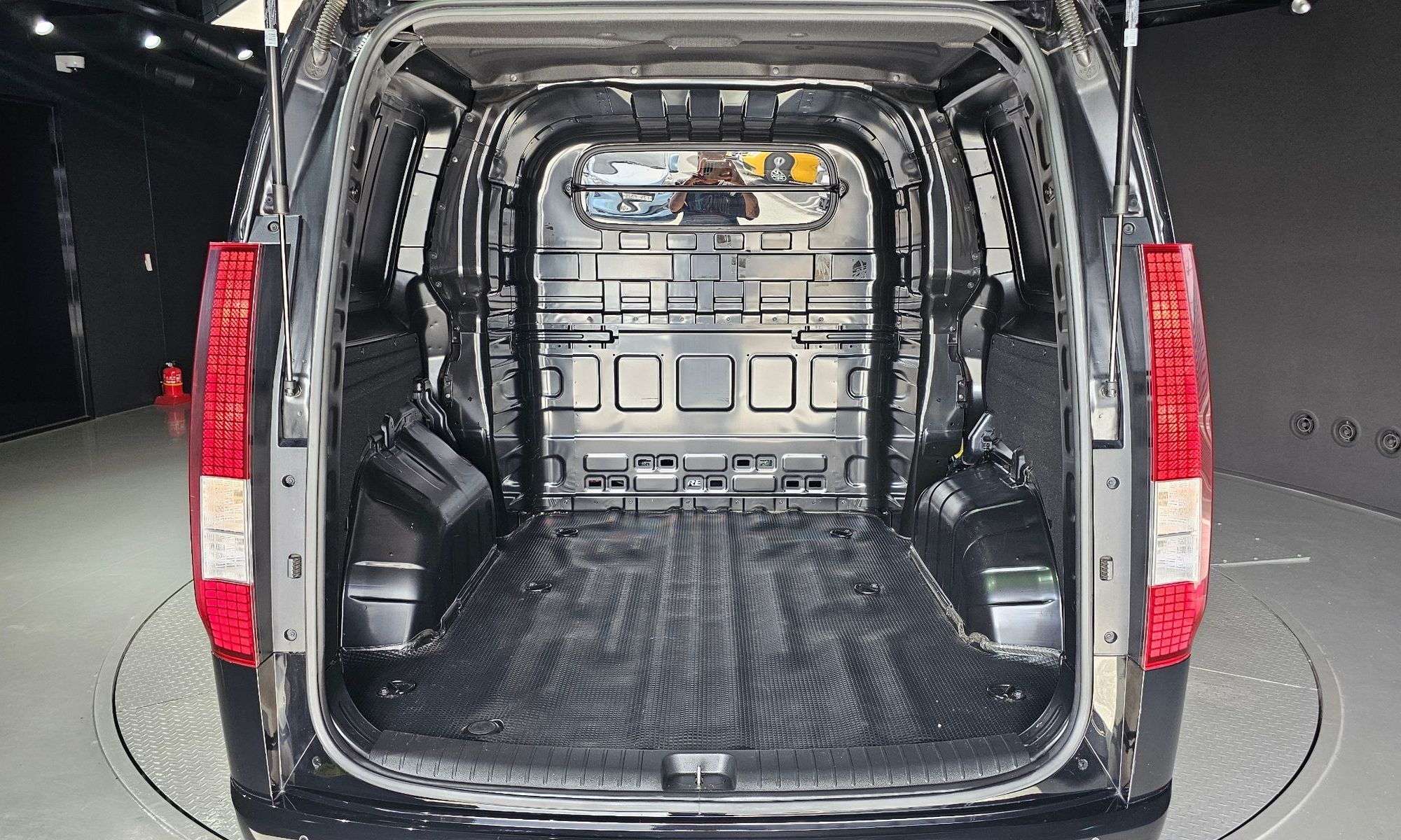Image 19