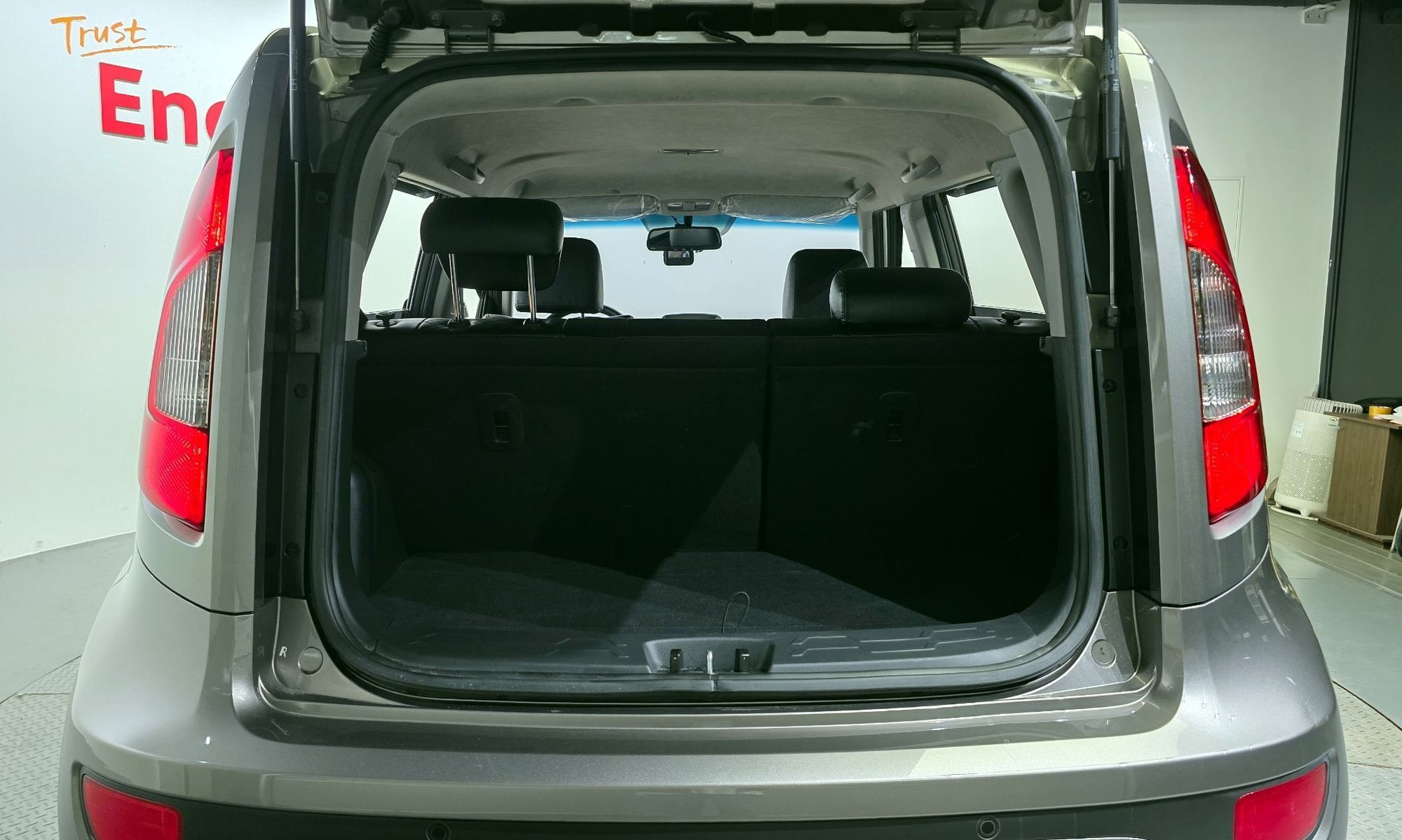 Image 19