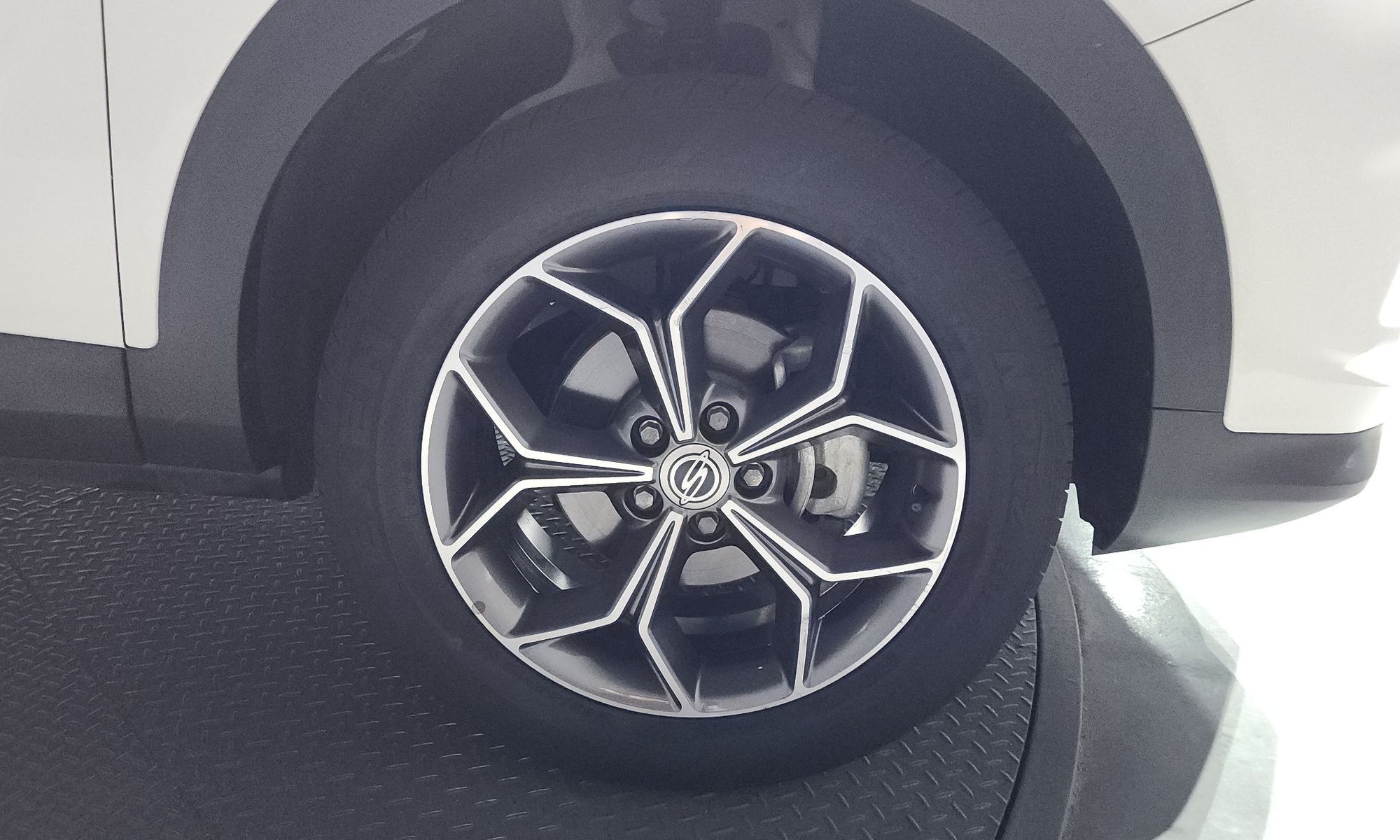 Image 4
